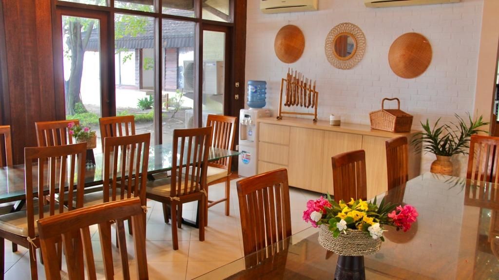 Oba Resort Dining Room