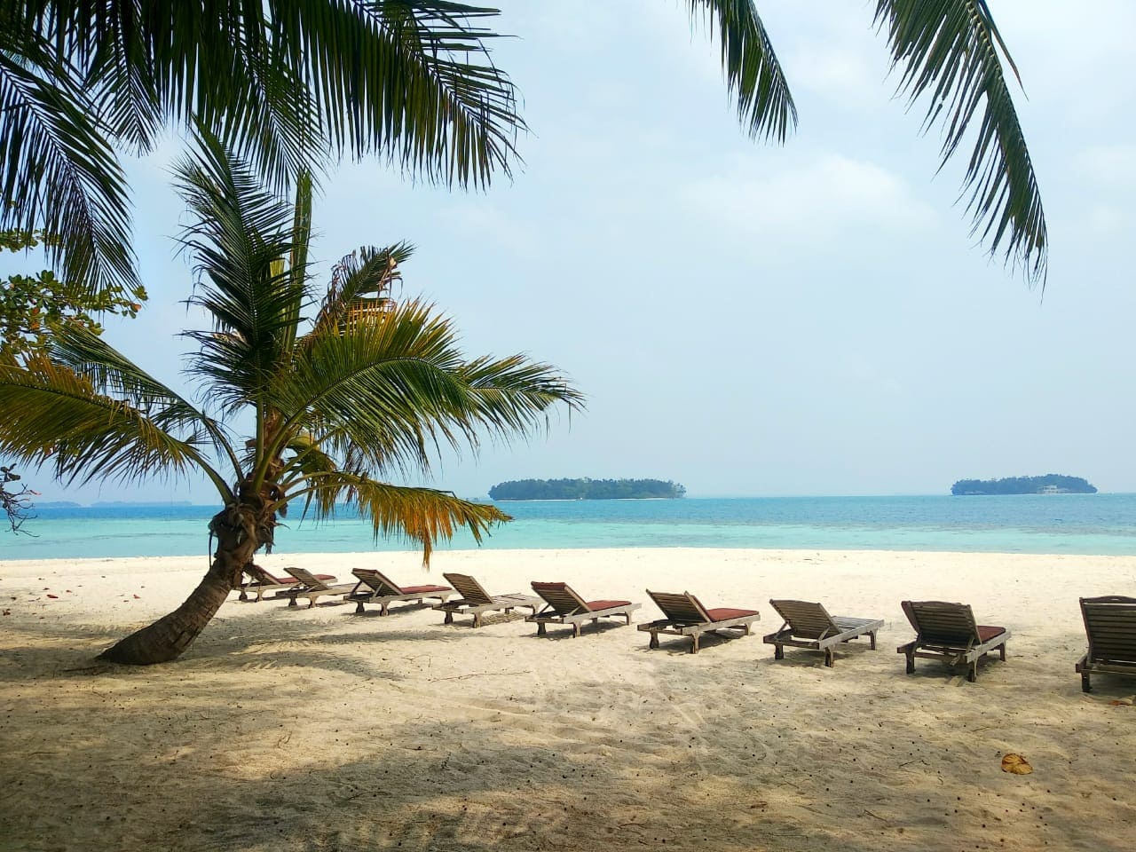 Sunset di Pulau Pelangi